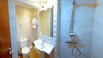 Фотографии Отель Hotel Rila г. Дупница (Болгария) №3 Фото Отель Hotel Rila г. Дупница 3
